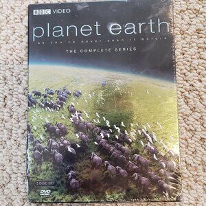 NWT - 5 disc DVD BBC Video Planet Earth: The Complete BBC Series - David Attenbo
